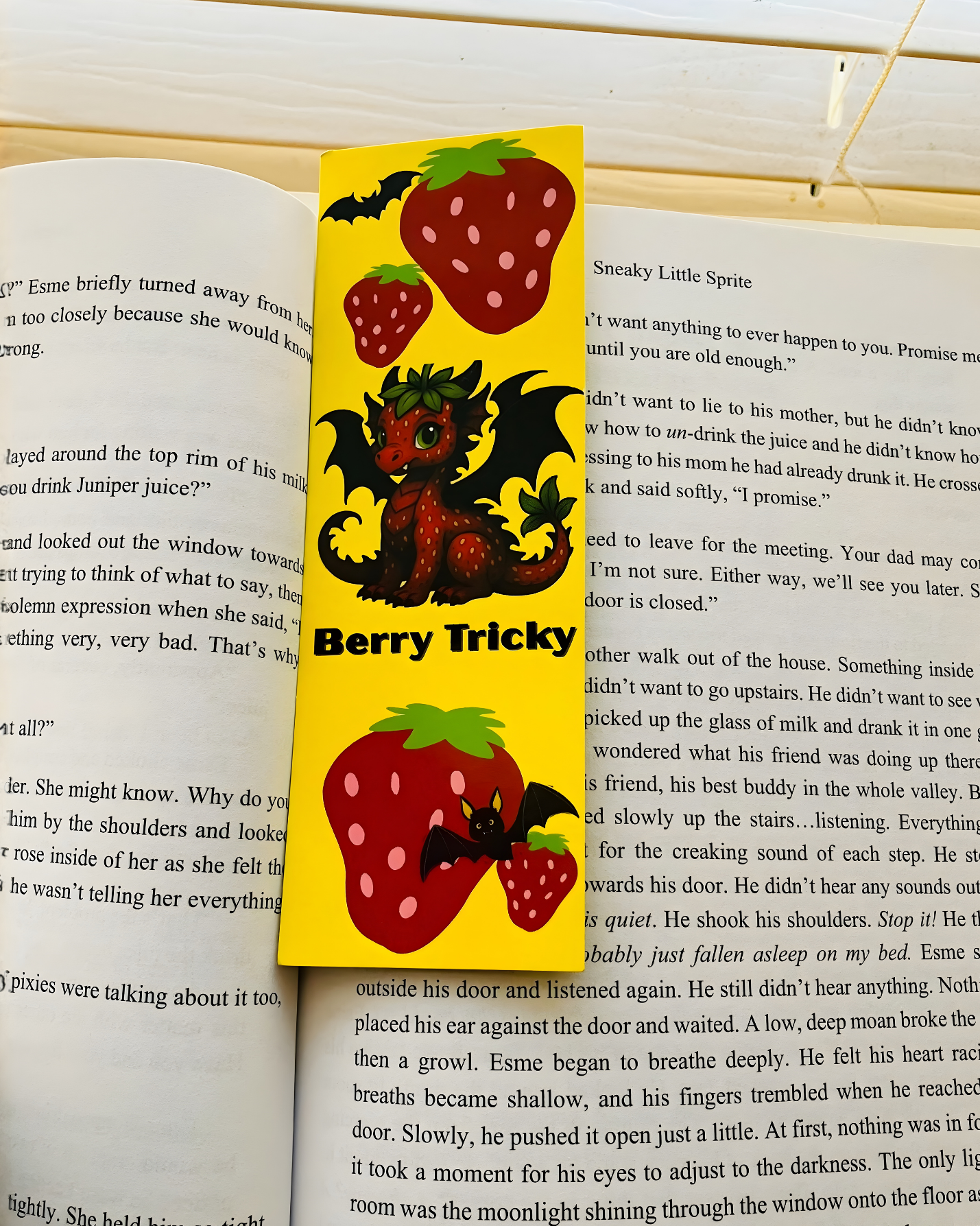 Berry Tricky Bookmark